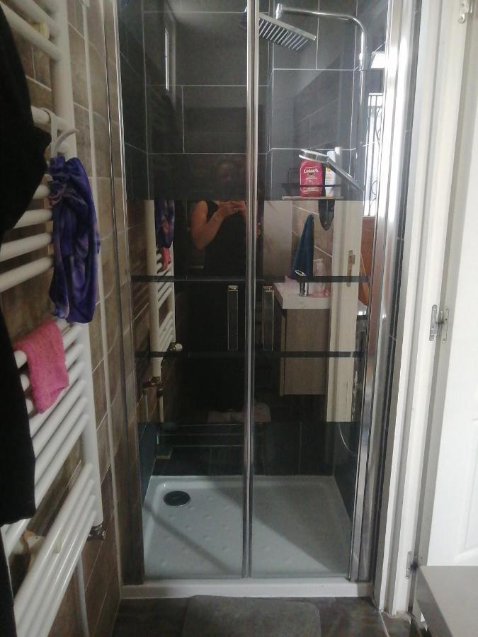 Petit Cocon Pour 1 Personne *